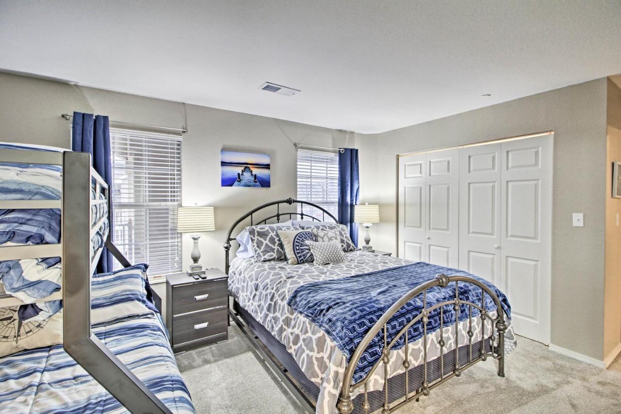Updated Lake Taneycomo Condo With Screened Porch! Бренсън Екстериор снимка
